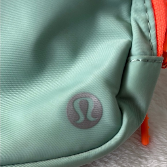 Lululemon Belt Bag - Picture 3 of 5